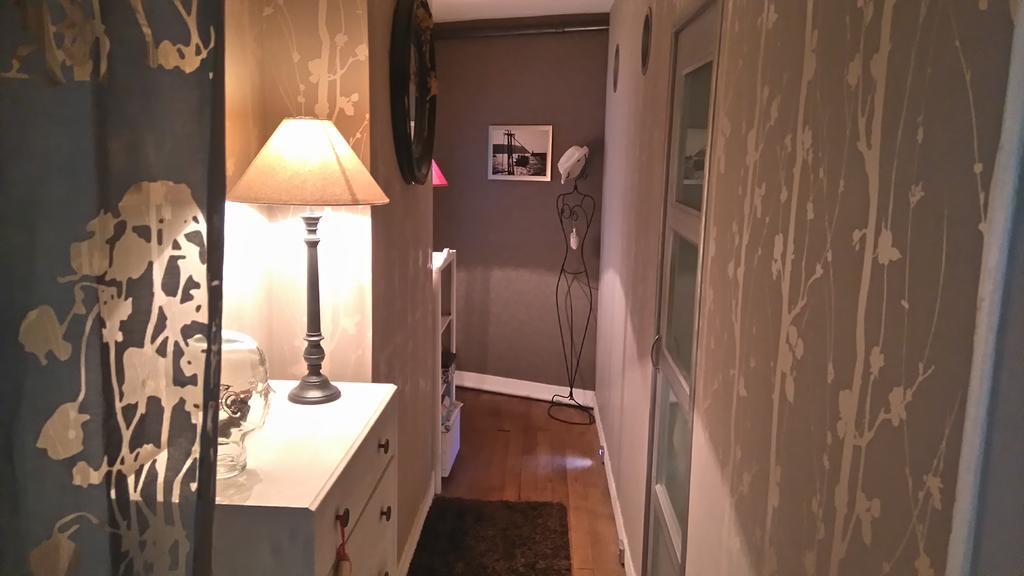 Appartamento Le Nid Bord De La Loire Orléans Esterno foto